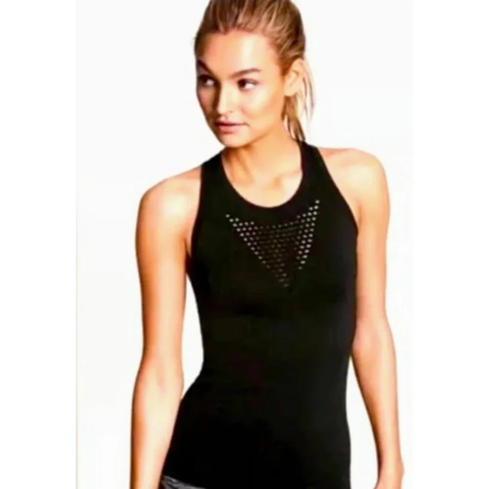 Victoria’s Secret Sport NWT Seamless Laser Cut Tank M